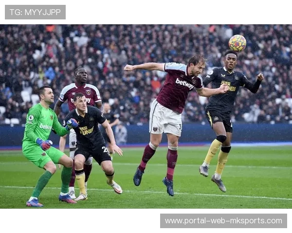 热刺2-0多特蒙德升至积分榜第四，罗梅罗首开纪录